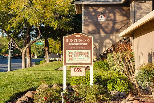 Huntington Apartments Photo 1
