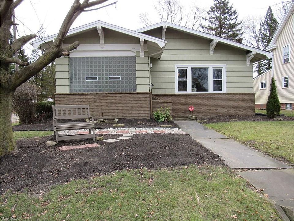 1st image of 252 Bonnie Brae Ave NE
