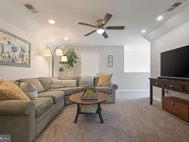 29670 Riverstone Dr — Photo 14