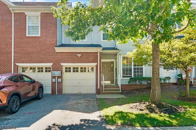 111 Cardigan Ct