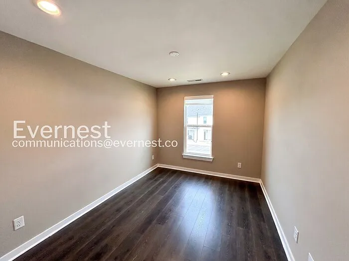 207 Jeffries Way — Photo 19