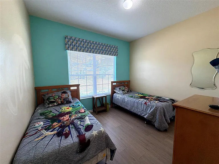8127 Fan Palm Way — Photo 15