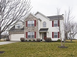 6289 Saddletree Dr, Zionsville, IN 46077
