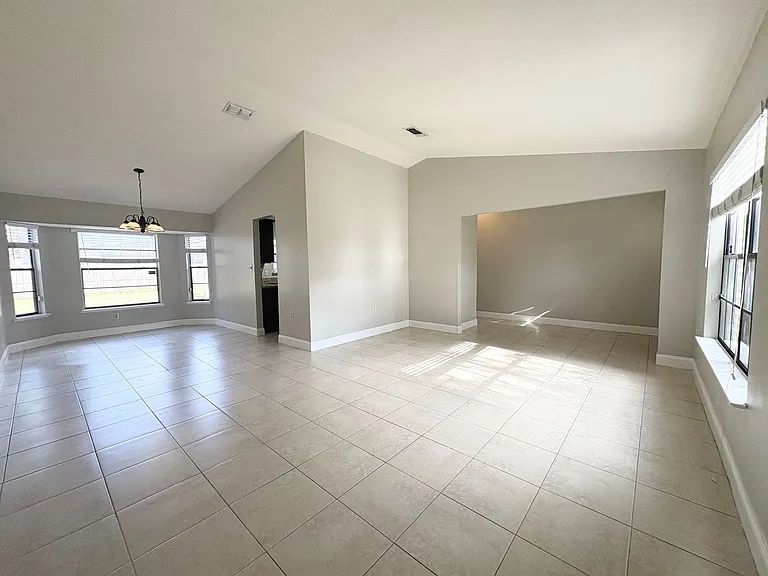 1660 Cracker Creek Ct #1 — Photo 4