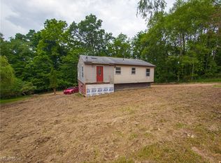 7560 Hilltop St SW, Carrollton, OH 44615