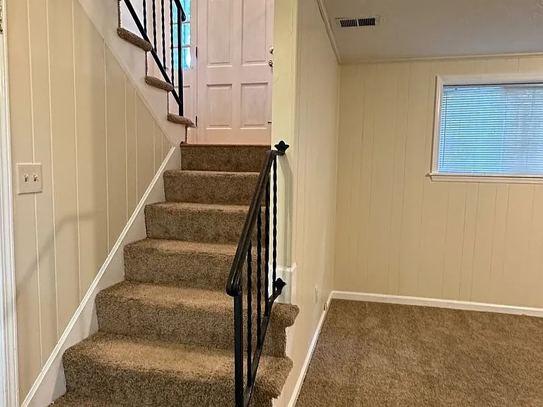 3486 Ormond Cir — Photo 31