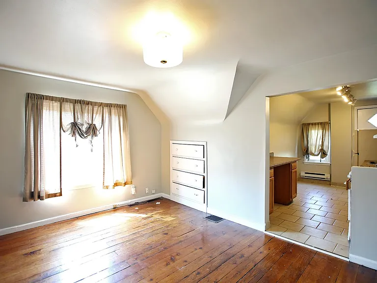 5053 Commonwealth St #3 — Photo 6