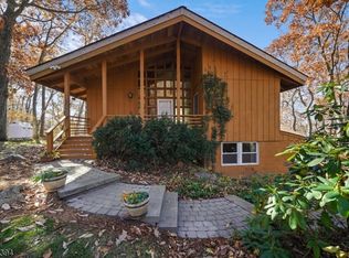 30 Toboggan Trl, Sussex, NJ 07461