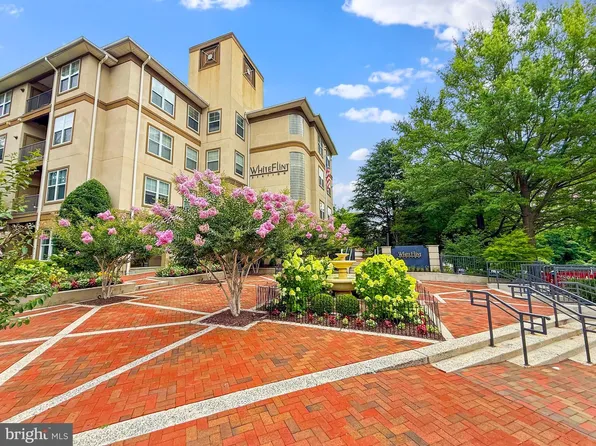 11750 Old Georgetown Rd APT 2524, North Bethesda, MD 20852