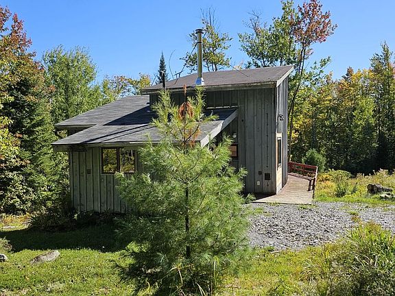 2nd image of 271 Bigelow Road