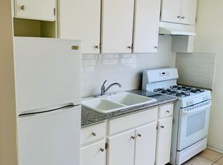 2304 S Carmelina Ave #5, Los Angeles, CA 90064