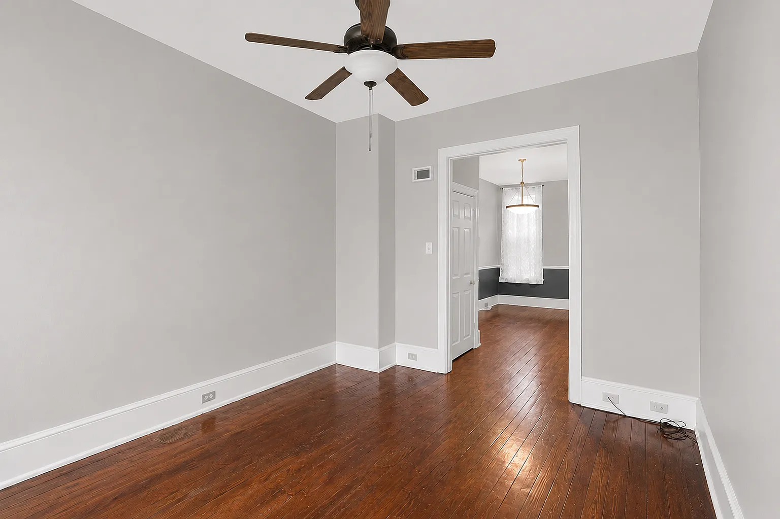 2 bed, 2.5 bath, 1566 sqft, $1,800 — Photo 2