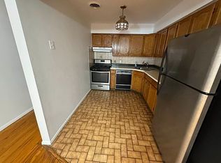 243 E 116th St #2R, New York, NY 10029
