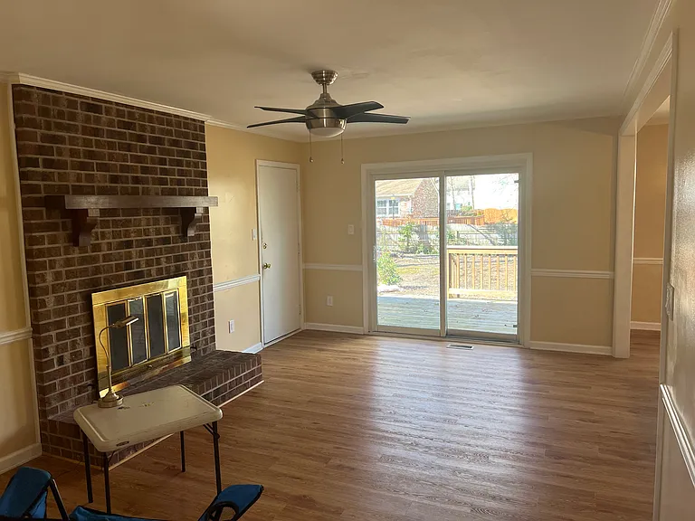 Den/Family room