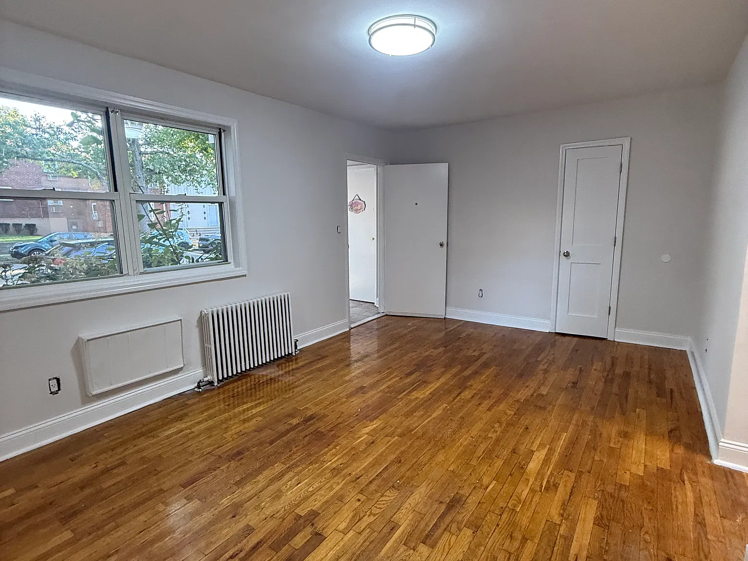 2 bed, 850 sqft, $2,650 — Photo 2