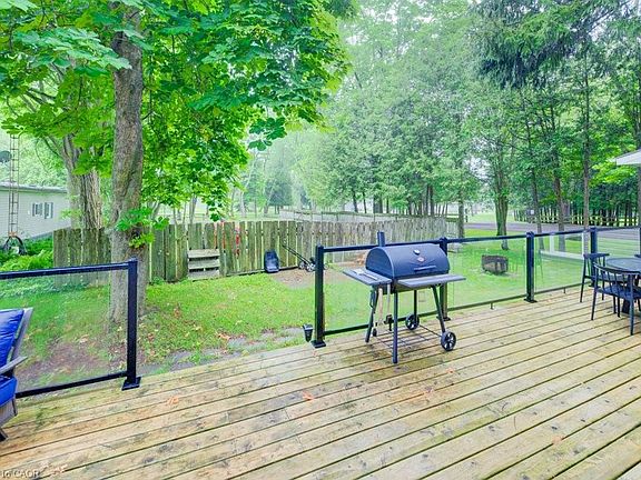 3rd image of 1652 Puddicombe Rd #417