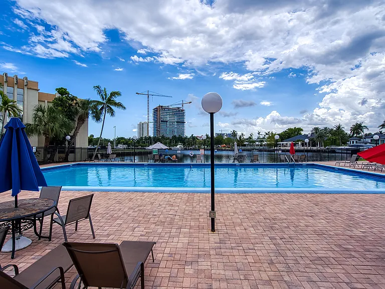 2000 Atlantic Shores Blvd #410 — Photo 48
