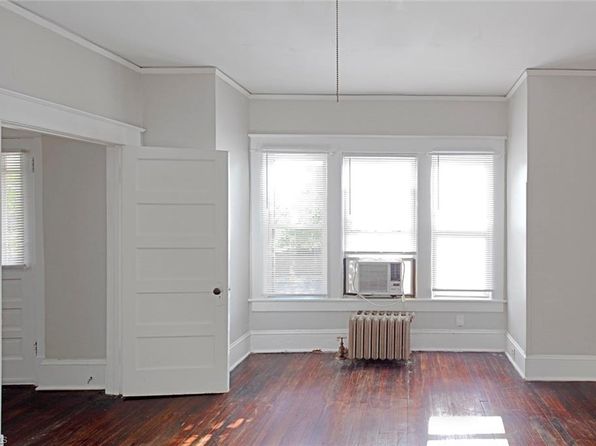 greensboro-north-carolina-252331399 picture