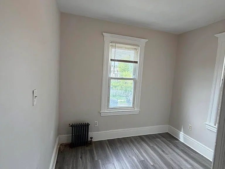 54 Princeton St #202 — Photo 4
