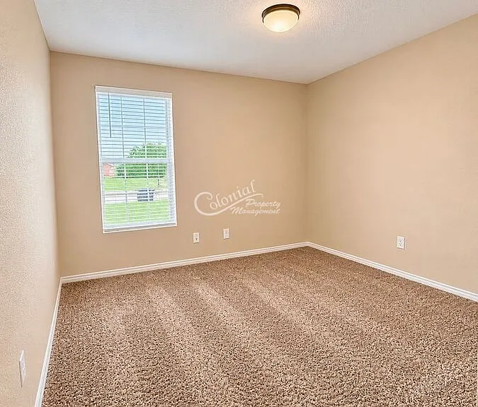 4602 Greyhound Dr — Photo 7