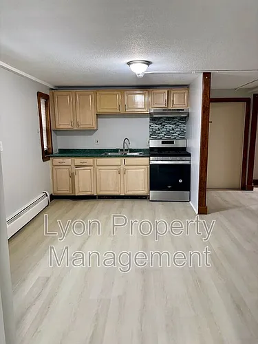 262 Illinois St Photo 1