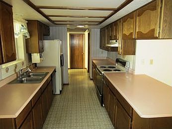 5th image of 2620 Bamboo Dr