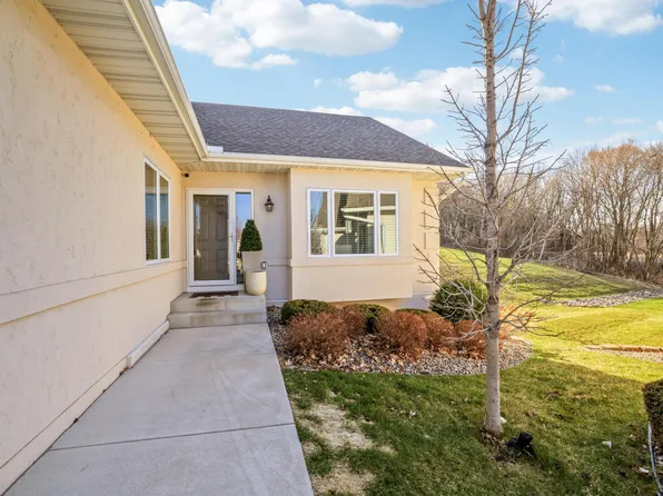 14953 Hillside Cir NW, Prior Lake, MN 55372
