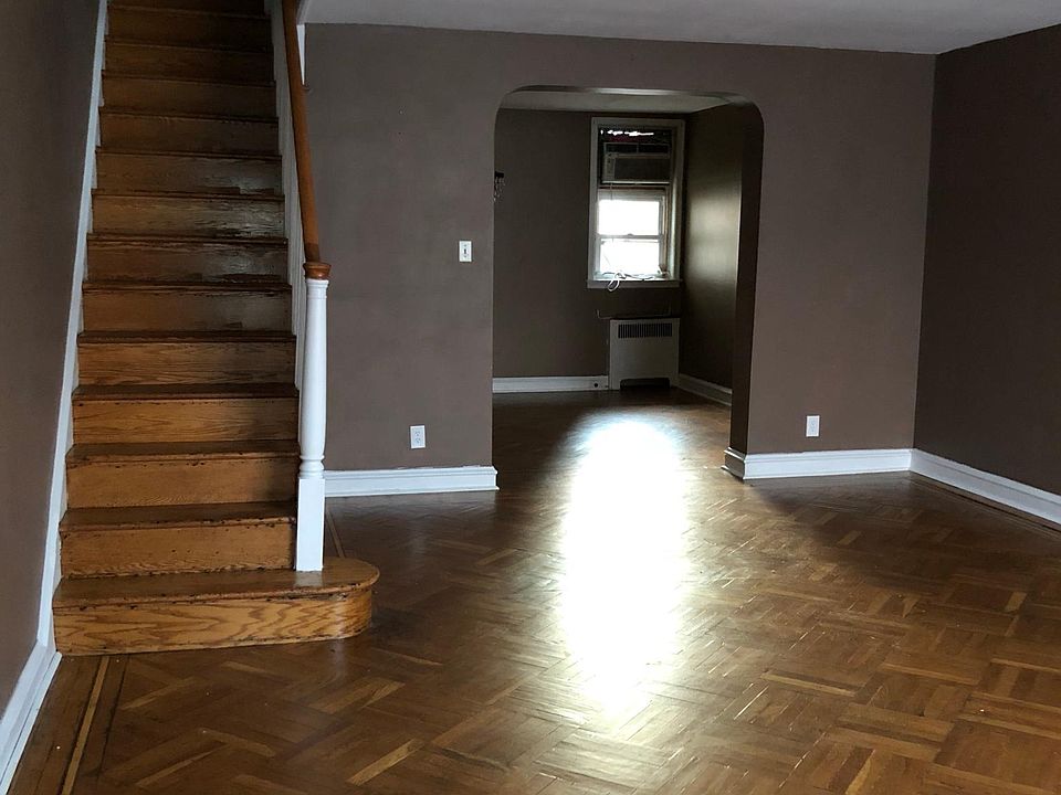 1st image of 3120 Longshore Ave