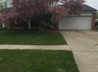40725 Rinaldi Dr, Sterling Heights, MI 48313