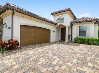 9247 Veneto Pl, Naples, FL 34113