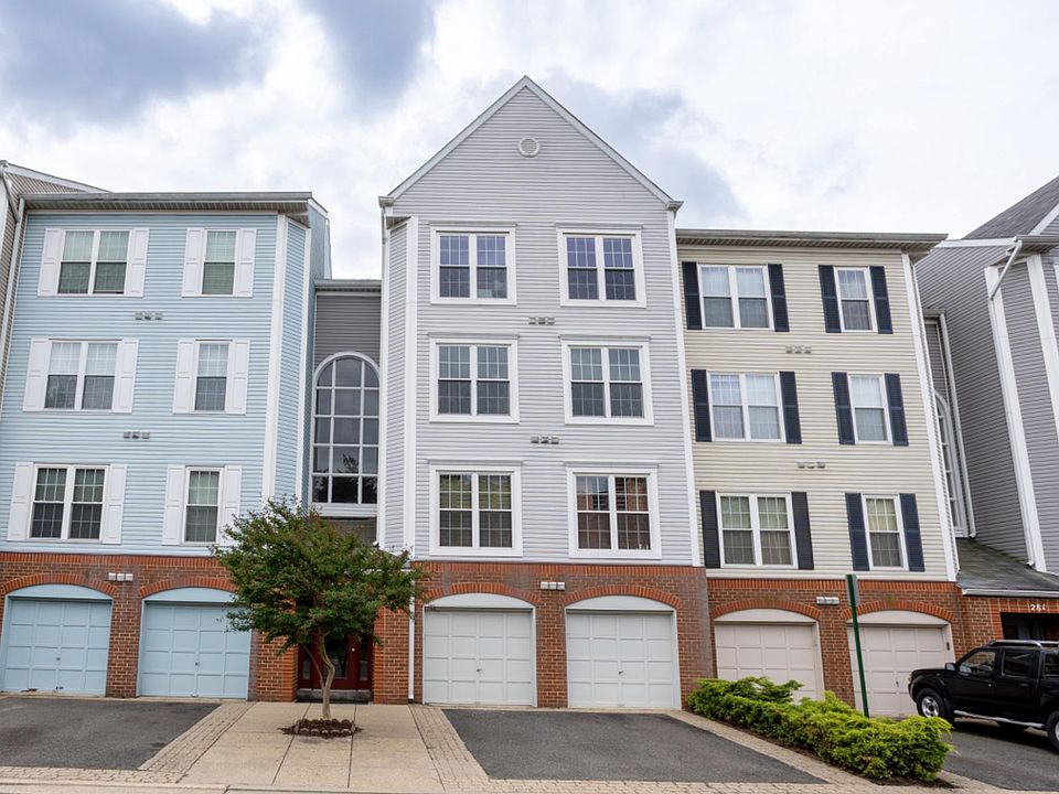1st image of 279 S Pickett St APT 301