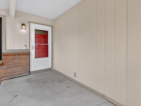 4th image of 3779 N Dale Dr