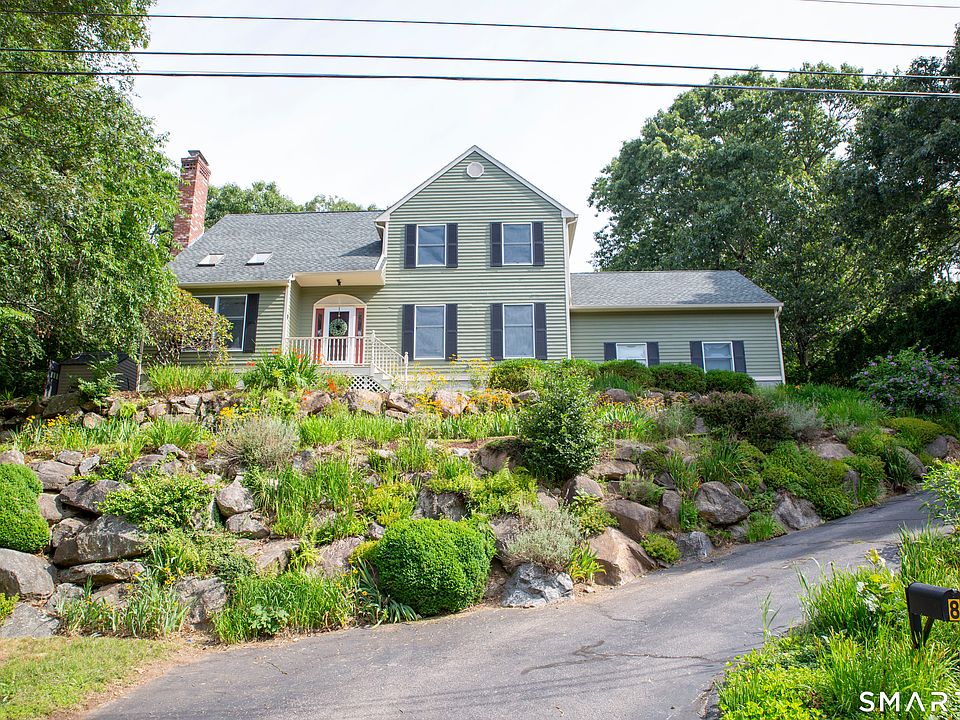 1st image of 8 Holly Street