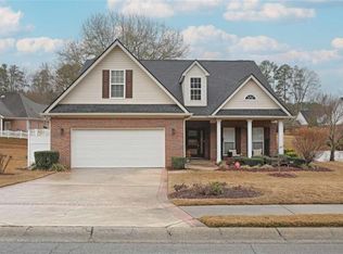 140 Winecoff Dr, Fayetteville, GA 30214