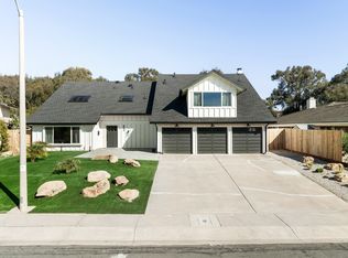 8471 Cliffridge Ln, La Jolla, CA 92037