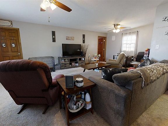 3rd image of 501 Crestwood Ave