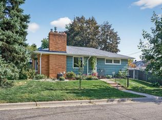 760 Wheelock Pkwy E, Saint Paul, MN 55106