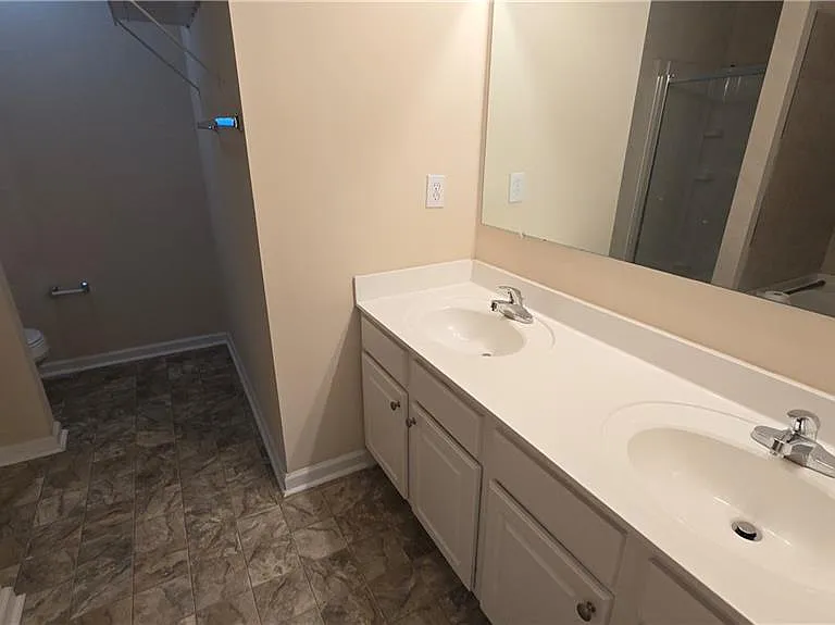 2109 Meadow Peak Rd — Photo 14