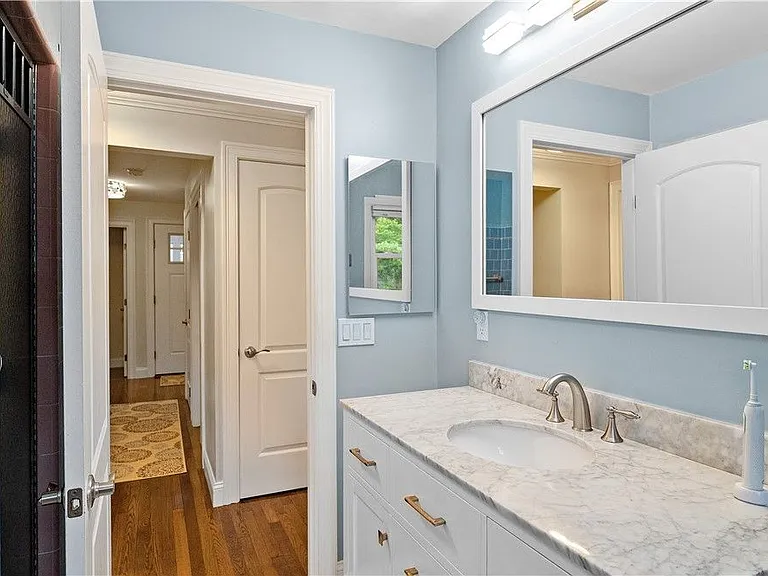 141 Weetamoe Dr — Photo 12