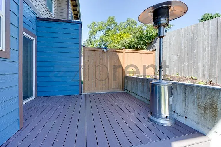 3655 Pine Rd NE — Photo 21