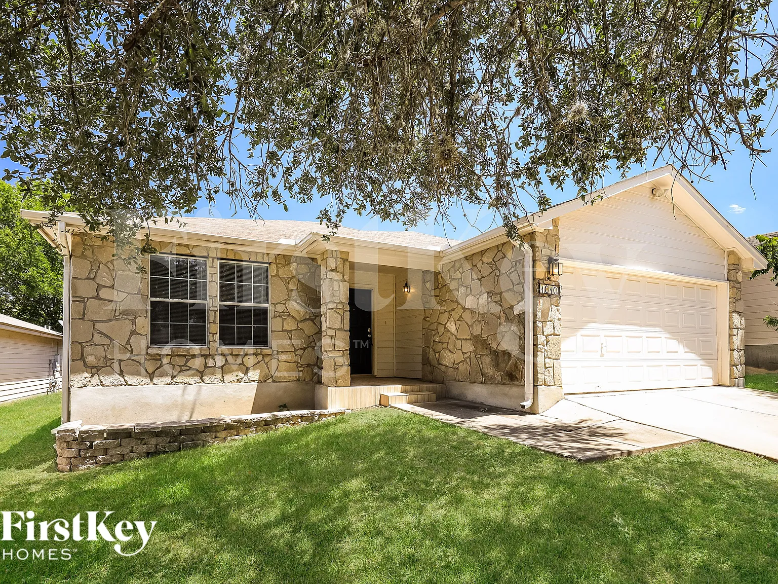 3 bed, 2.0 bath, 1544 sqft, $1,645 — Photo 2