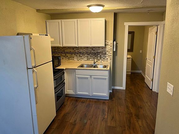 3rd image of 300 1st St S #2