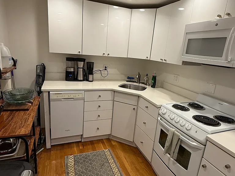 1697 Commonwealth Ave #14 — Photo 10