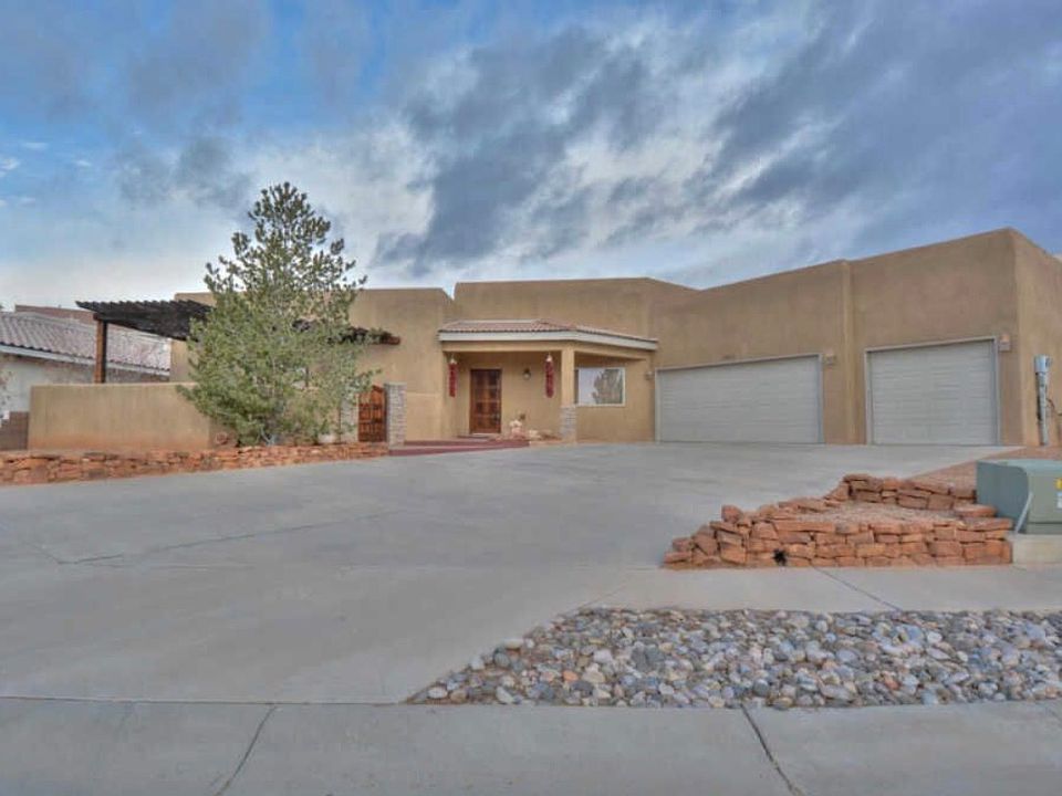 1st image of 10408 Madrina Ct NW