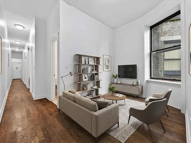 207 W 107th St #1F — Photo 3