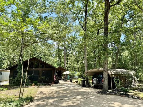 1347 Cardinal Ln, Trinity, TX 75862