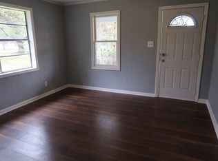 2010 7th St, Port Neches, TX 77651