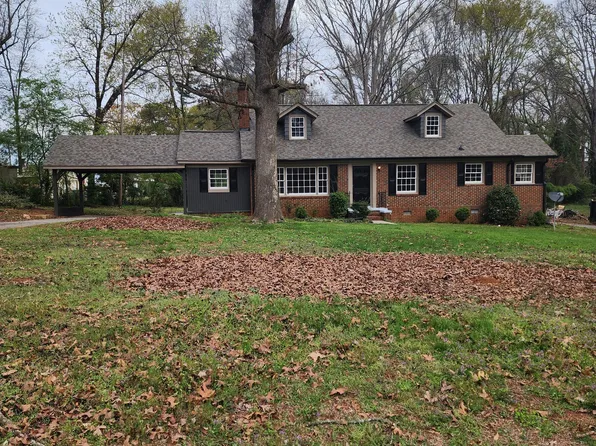244 Westwood Rd, Commerce, GA 30529