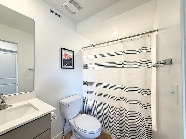 2302 N Canal View Ln — Photo 9