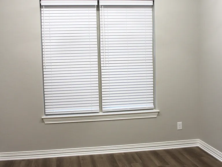 1302 Page Valley Cir — Photo 5